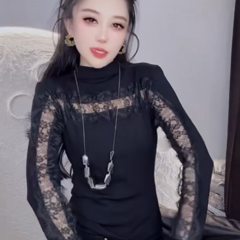 欧货高级感t恤女装2025冬季蕾丝拼接镂空设计上衣时尚显瘦打底衫