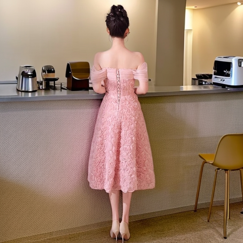 粉色一字肩晚礼服小众2025新款高级感高贵超仙生日小个子毕业轻奢