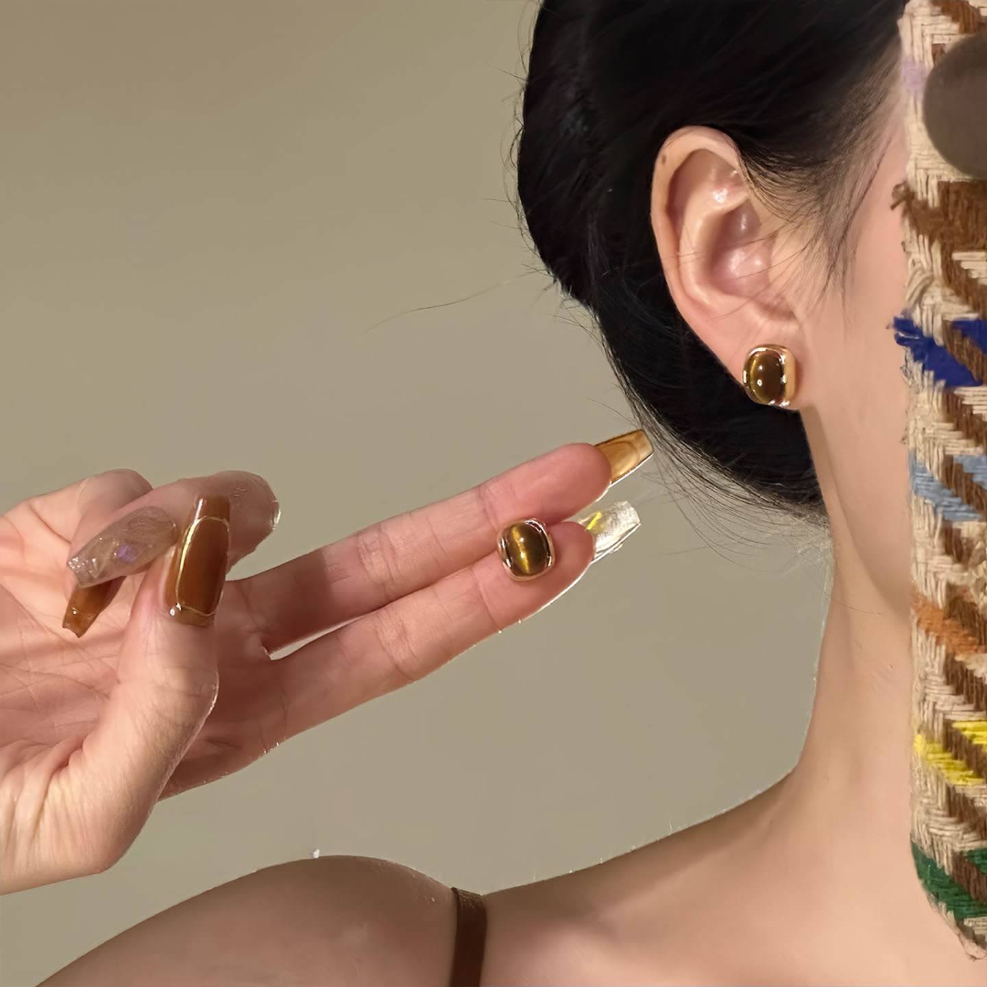 铜合金耳饰 美拉德虎眼石耳钉女复古轻奢简约高级感百搭耳环耳饰