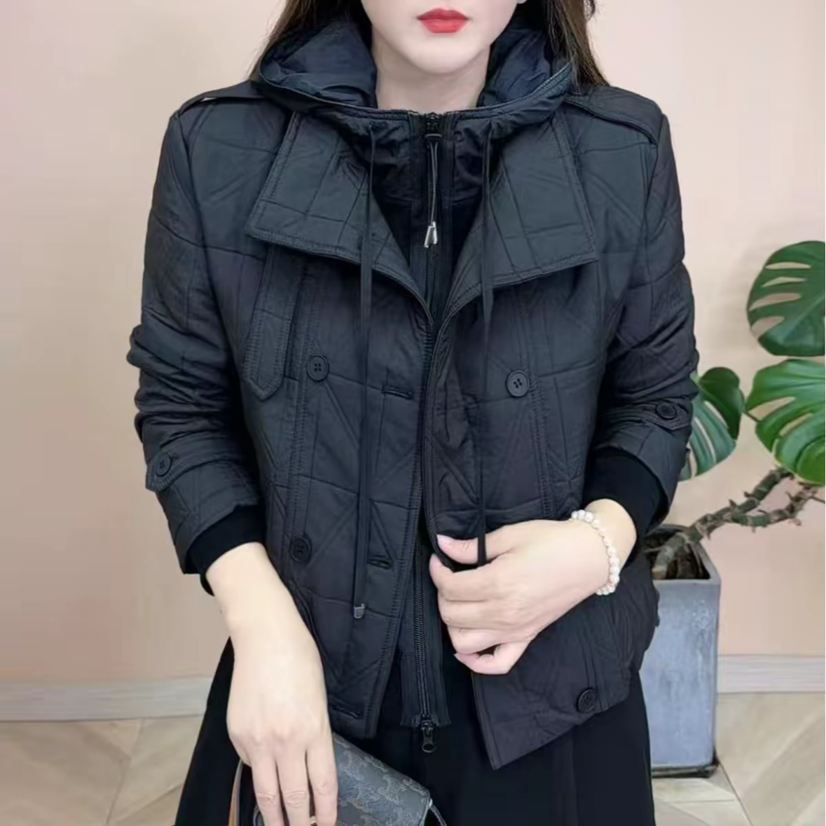 2025冬季新品时尚百搭风衣棉服设计感外套休闲女士长袖上衣8247