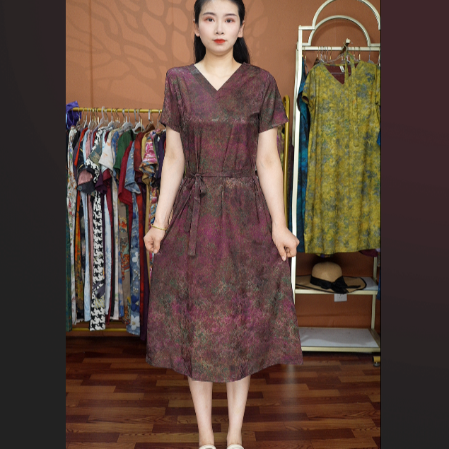 【紫意绵绵】2025夏季妈妈装气质短袖连衣裙洋气中老年女装宽松长裙