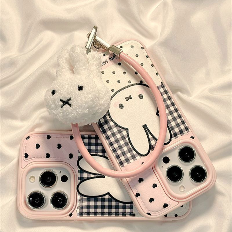 米菲兔公仔手绳适用苹果17手机壳iPhone16/15气囊14皮纹13防摔女