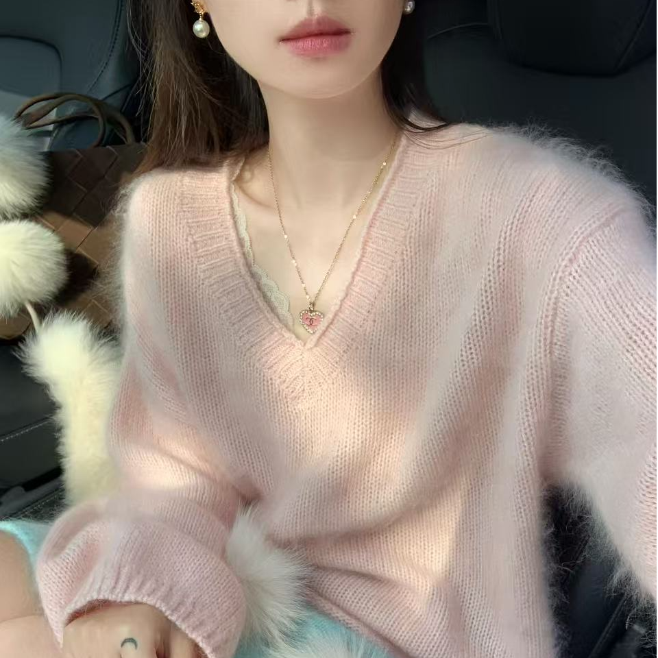 2026秋冬新款韩系气质甜美显白小v领粉色针织衫蓝色针织半身裙