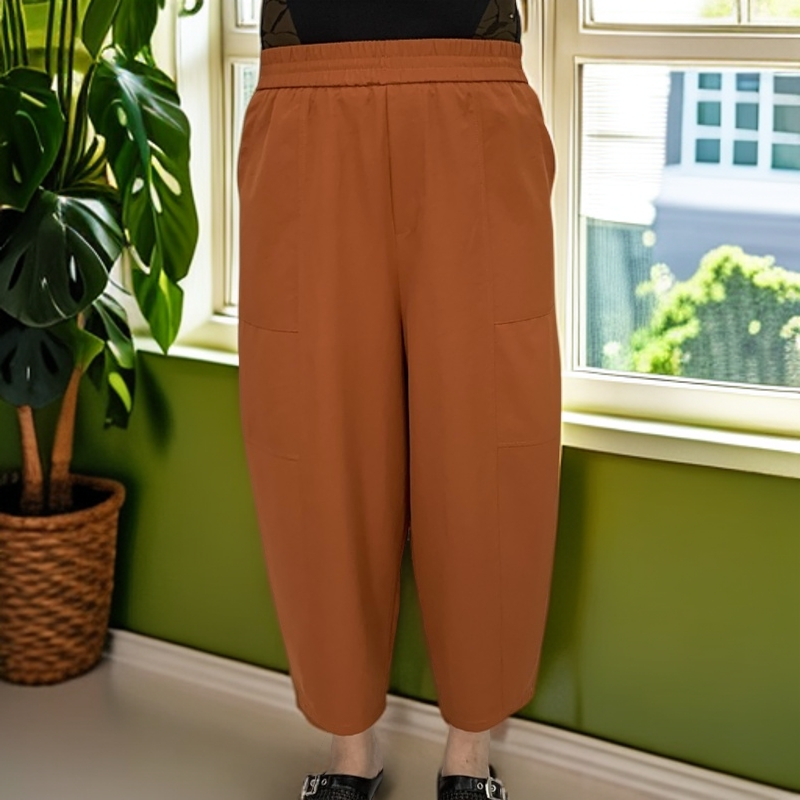 显瘦时尚百搭休闲裤夏季哈伦裤8分裤纯色女士宽松小脚白色裤子