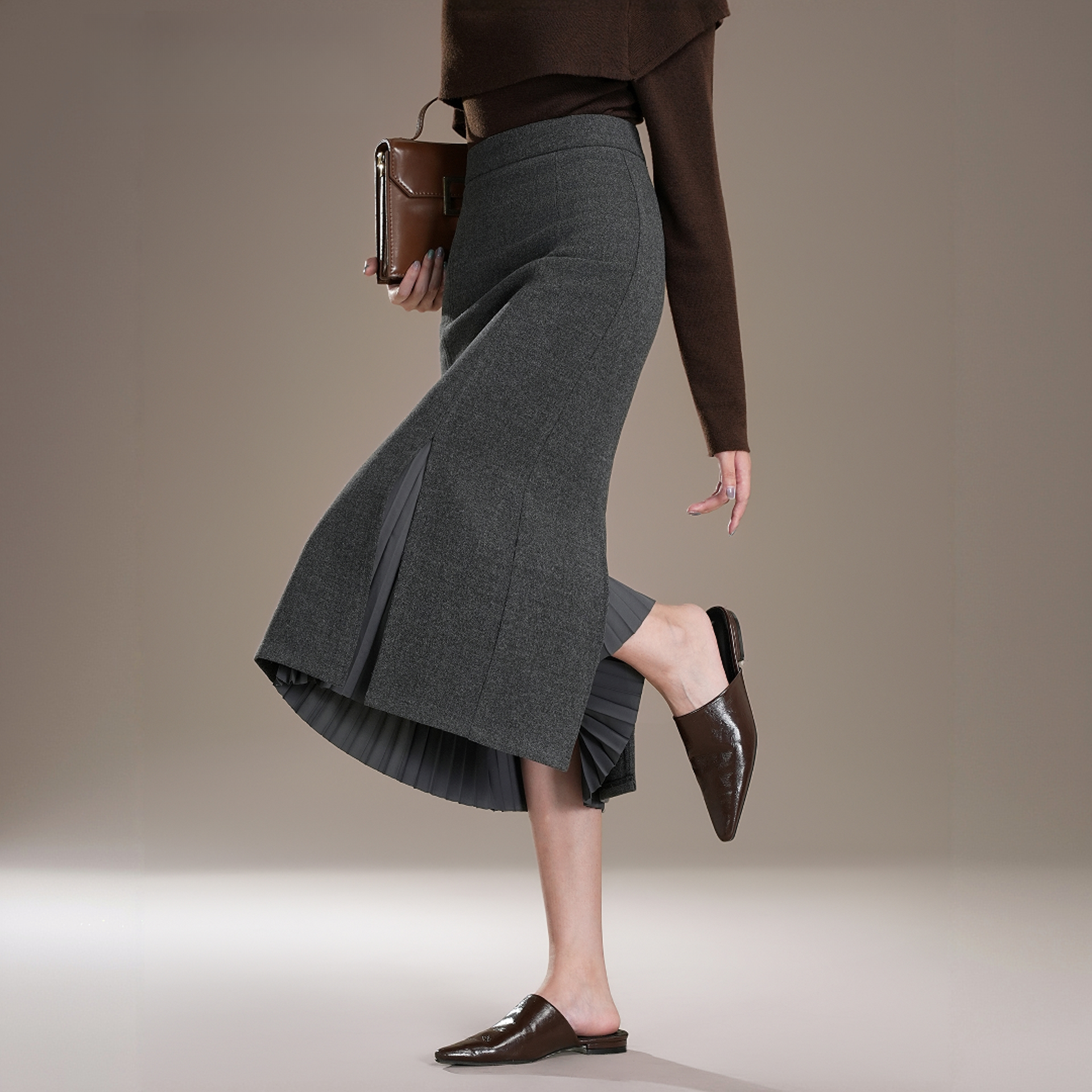 拉夏贝尔高端灰色毛呢半身裙秋冬裙2025新款拼接长款开叉直筒裙