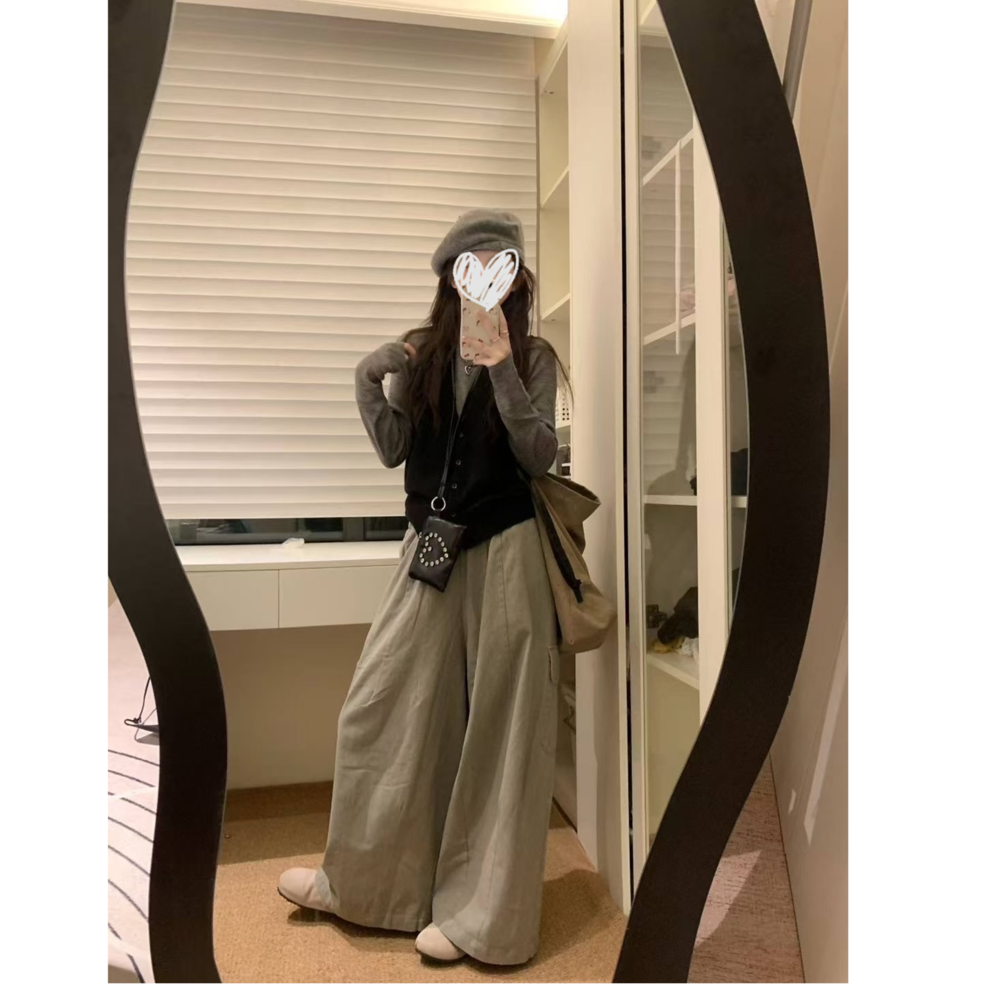 韩系穿搭一整套灰色长袖针织衫+挂脖吊带马甲+工装休闲裤 22023#