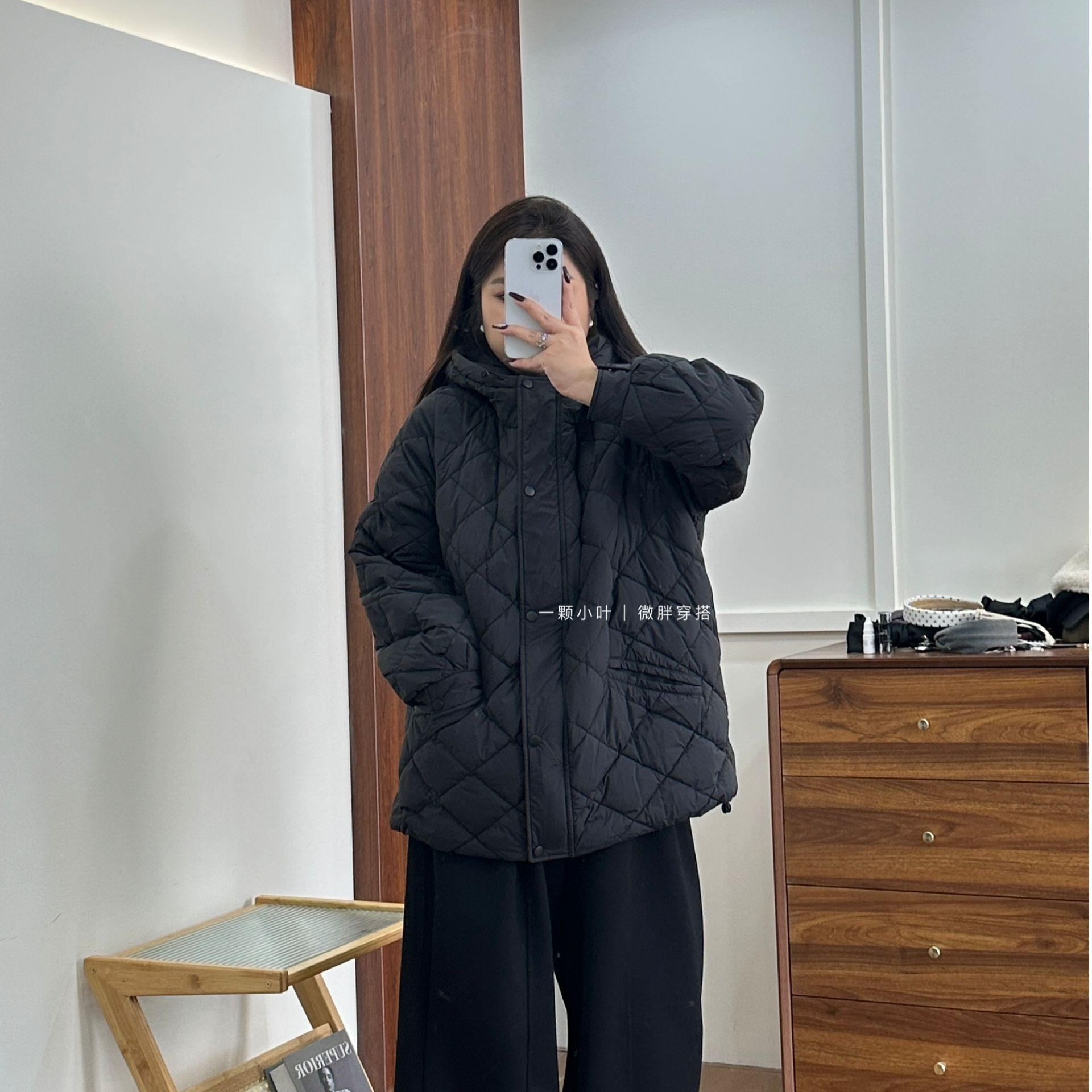 【一颗小叶】冬季大码菱格轻薄型戴帽羽绒服宽松显瘦