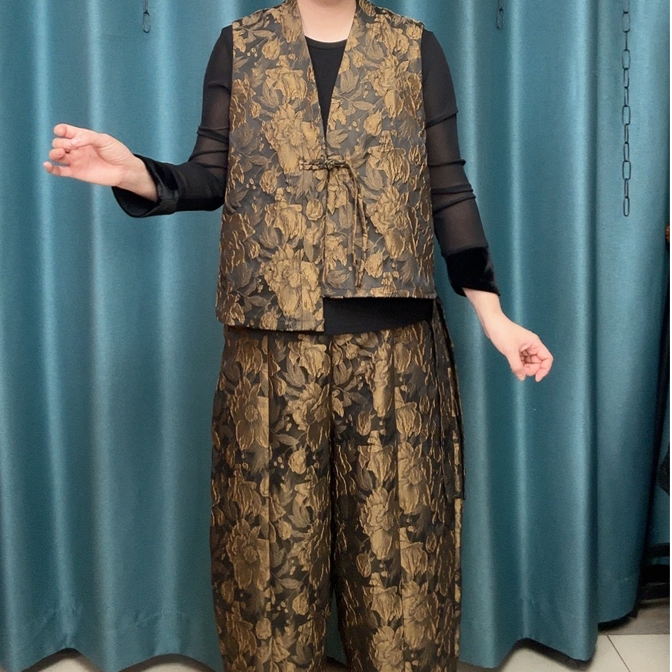 2026中式国风无袖马甲两件套时尚提花开衫复古气质套装