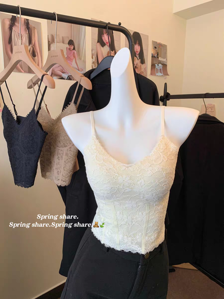 小碎花复古蕾丝吊带背心女2025早秋新款带胸垫百搭美背打底内搭款