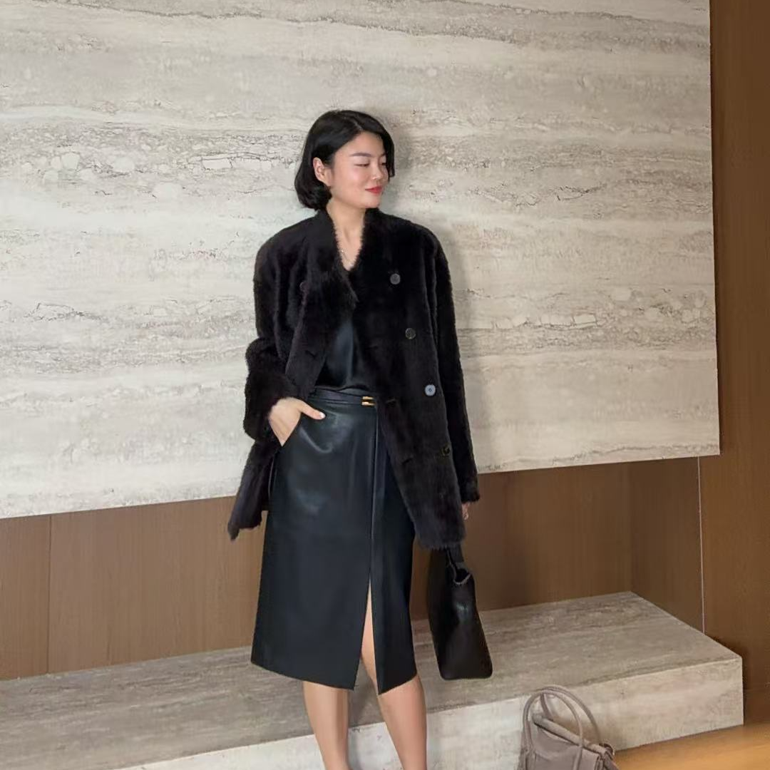 TANTAN  显瘦气质中长款秋冬100羊皮外套3128