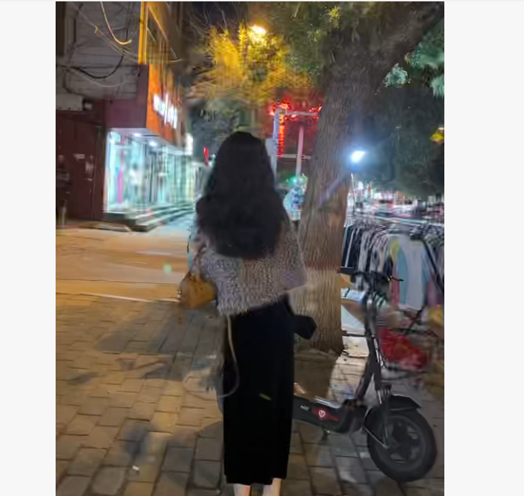 2025冬季时尚潮流百搭精品女装YV10R11