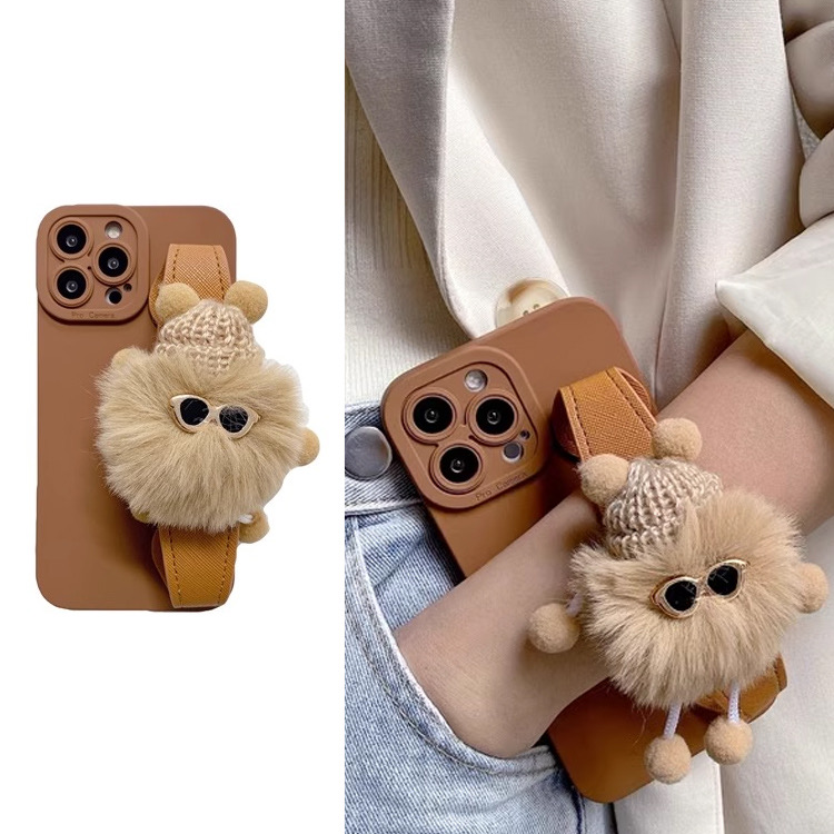 毛球公仔腕带适用苹果华为/vivo/oppo小米手机壳斜挎背带创意公仔
