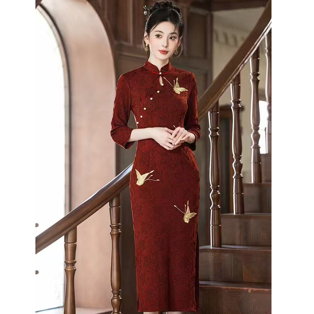 青未了【花香蝶自来】针织提花中国风订婚结婚敬酒服旗袍 衣长120