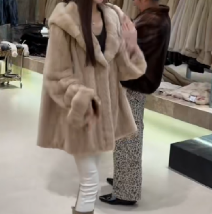 2025冬季时尚潮流百搭精品女装M55XSA