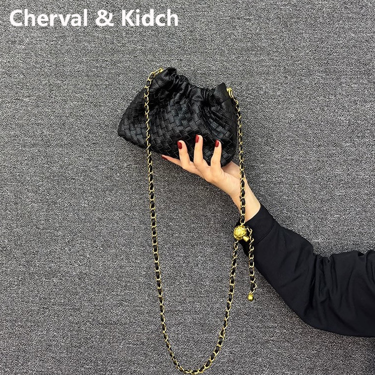 Cherval&Kidch云朵包包女2025新款斜挎包小包轻奢链条真皮编织包