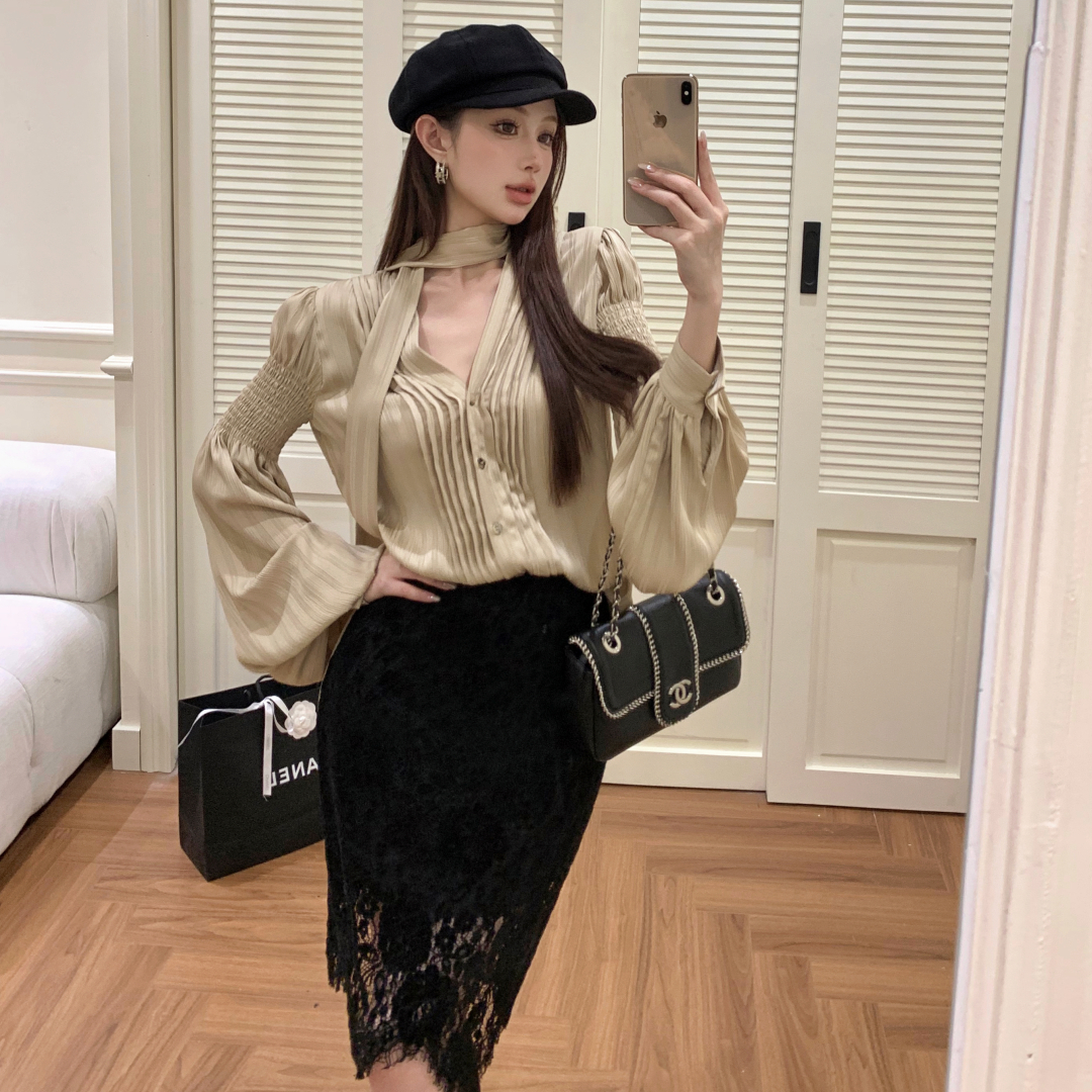 古金色V领衬衫女新款丝带设计高级感时尚长袖衬衣