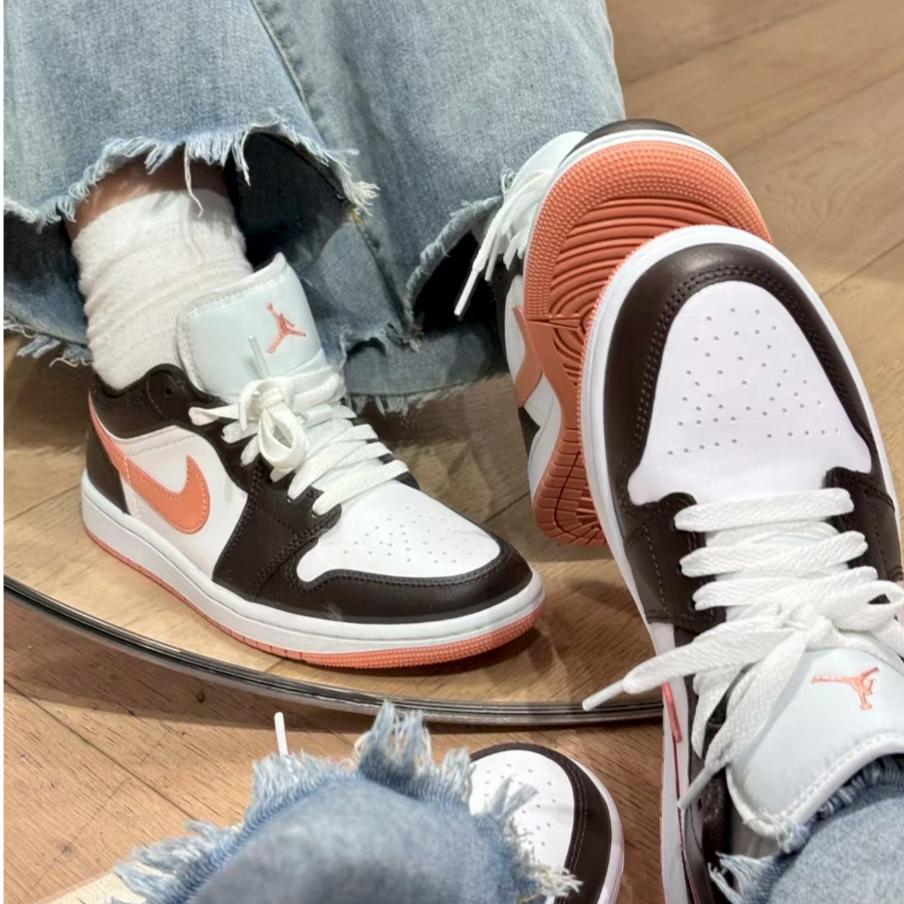 NIKE/耐克女子 【流光风】AJ1 经典运动鞋刺绣板鞋DC0774182