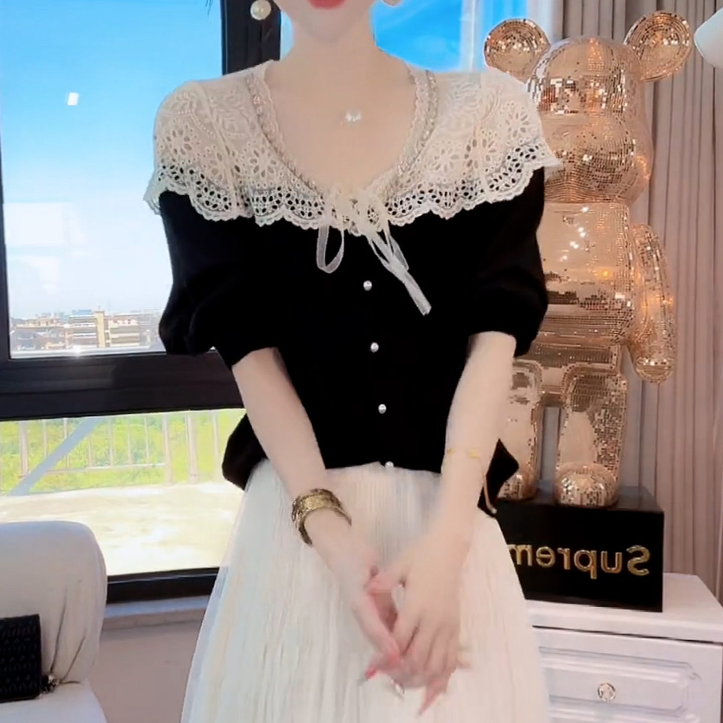 法式气质蕾丝拼接针织衫女2025新款重工镂空设计超好看显瘦上衣潮