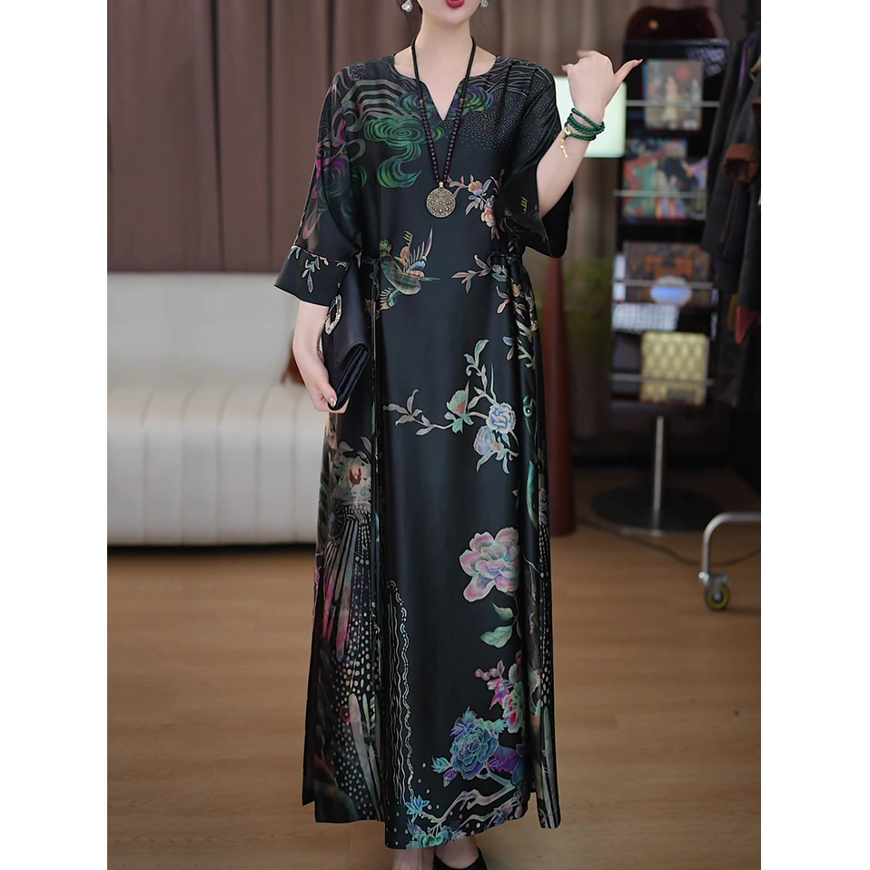 新中式复古气质连衣裙2025秋装新款文艺减龄遮肉大码显瘦高贵长裙