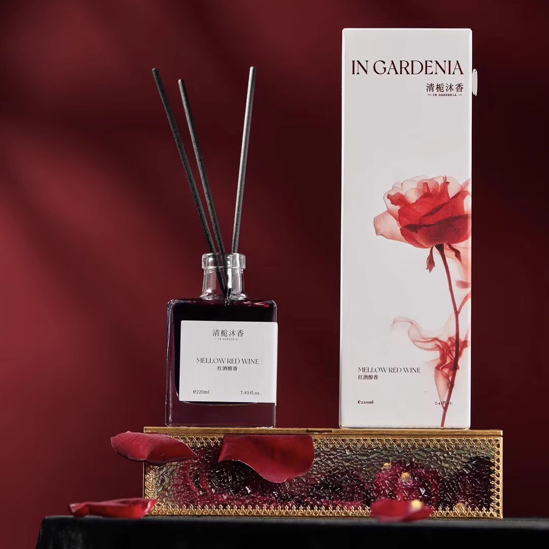 清栀沐香红酒醇香香薰香氛持久留香家用室内房间酒店卫生间除异味