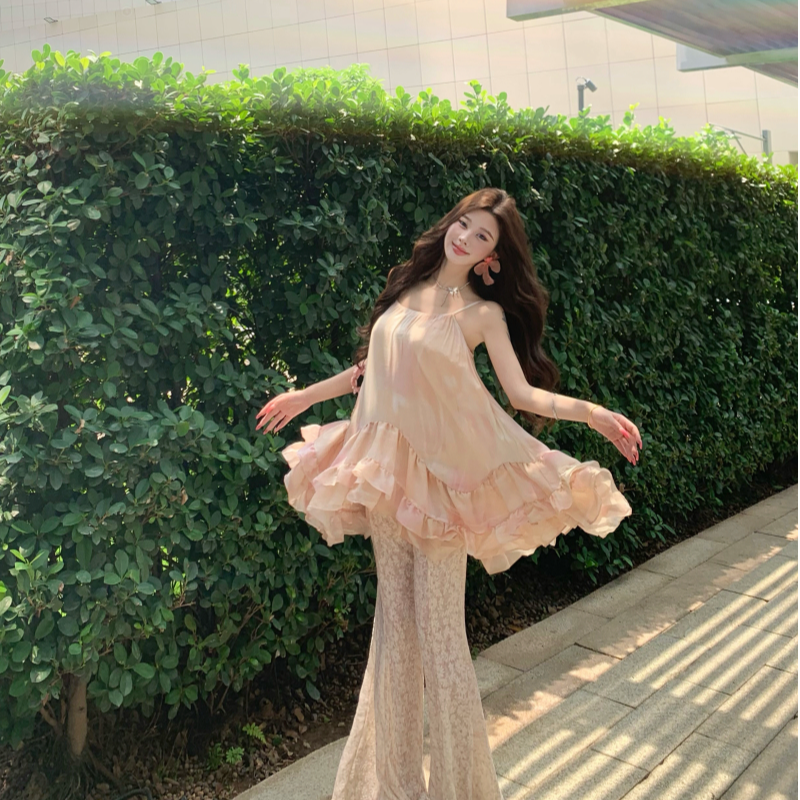 立体花朵晕染露肩吊带上衣+修身显瘦提花蕾丝鱼尾裤微喇休闲裤