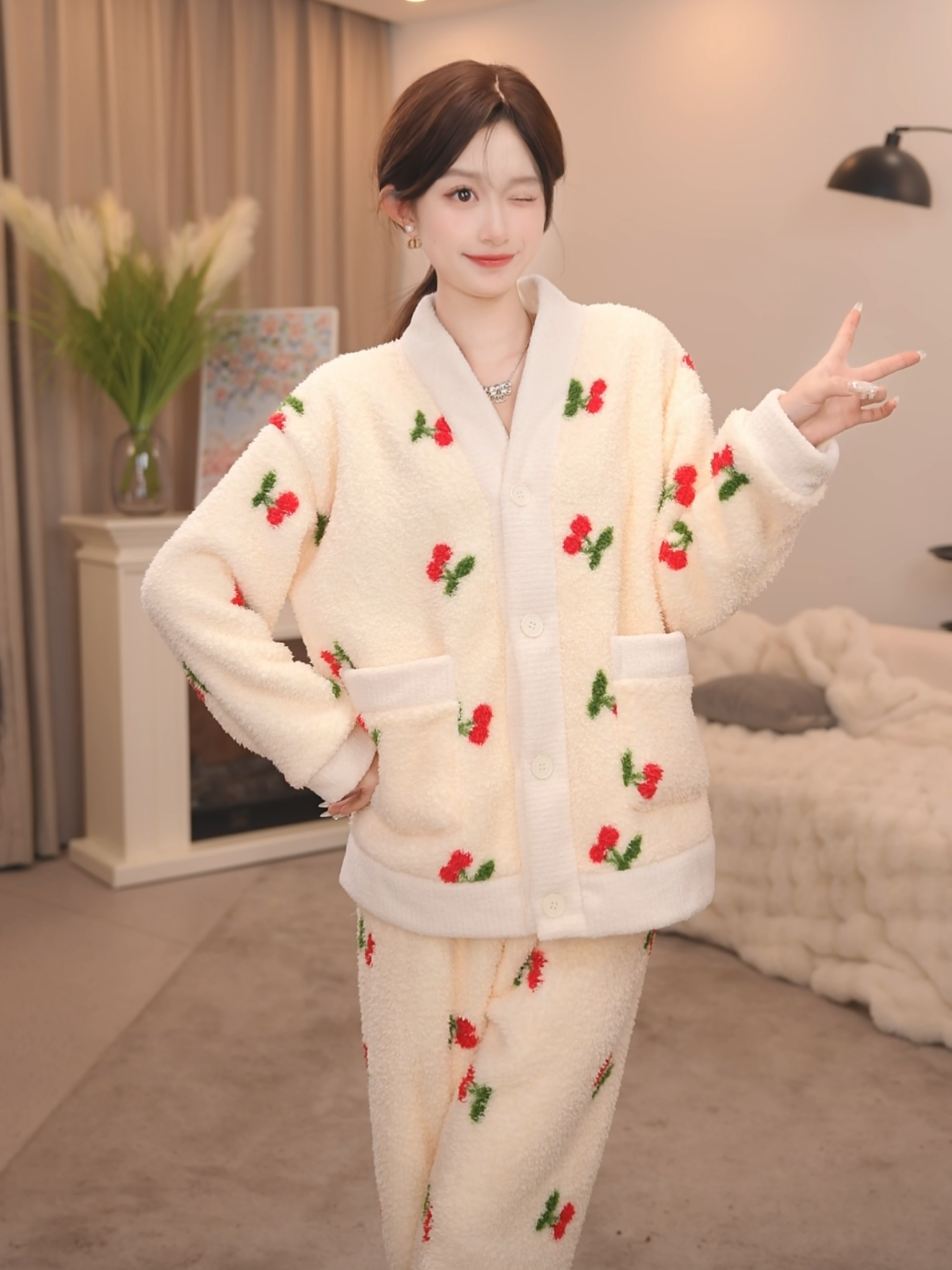 板栗小姐【樱桃】秋冬季加绒厚款甜美女士睡衣家居服套装保暖舒适