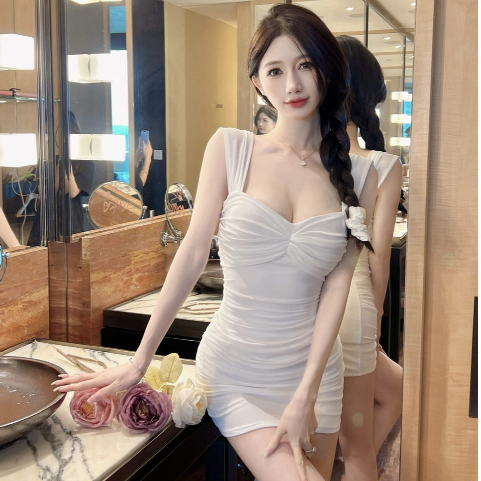 性感网纱褶皱背心吊带连衣裙修身显瘦包臀短裙子设计感小众2025年