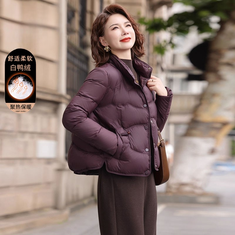 中年羽绒服秋冬女冬季新款中老年短款上衣小个子妈妈保暖羽绒外套
