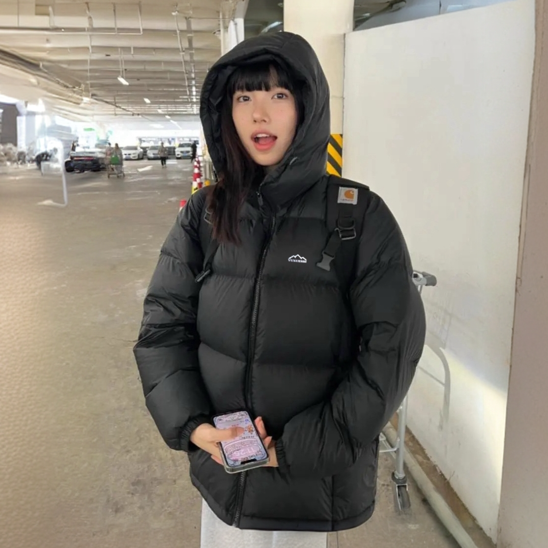 新国标90%白鸭绒黑色连帽面包服2025新款羽绒服短款男女情侣外套