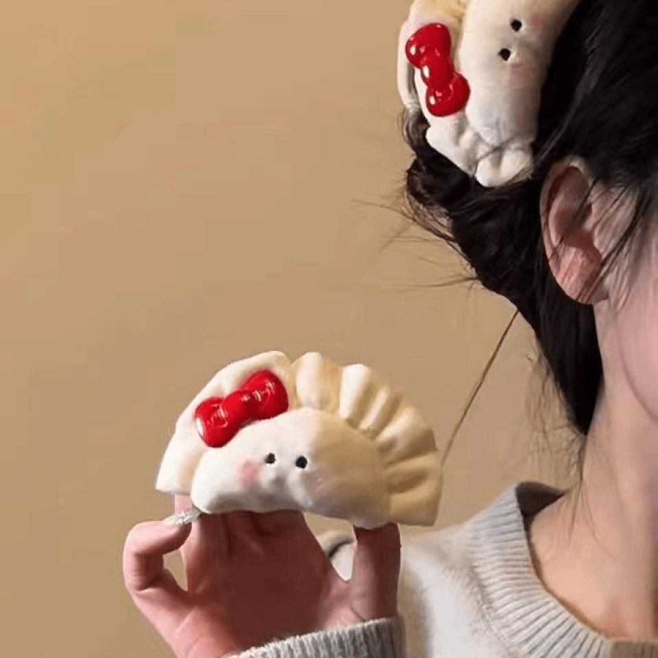 可爱毛绒腮红蝴蝶结饺子发夹女刘海侧边夹春节发抓后脑勺盘发夹