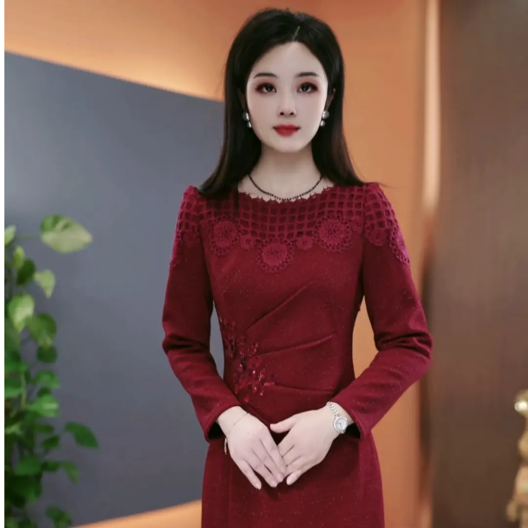 成熟优雅风红色蕾丝连衣裙女长袖收腰高端气质裙