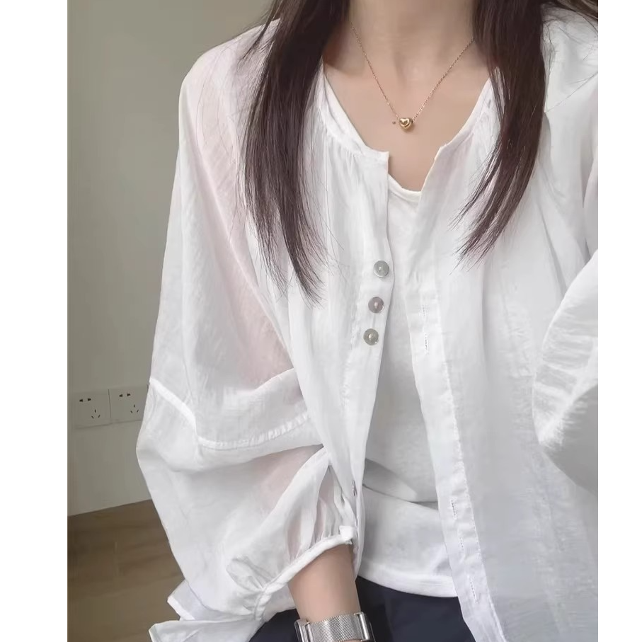 夏季休闲白色慵懒风外穿防晒衬衫女小众外搭开衫上衣薄款长袖罩衫