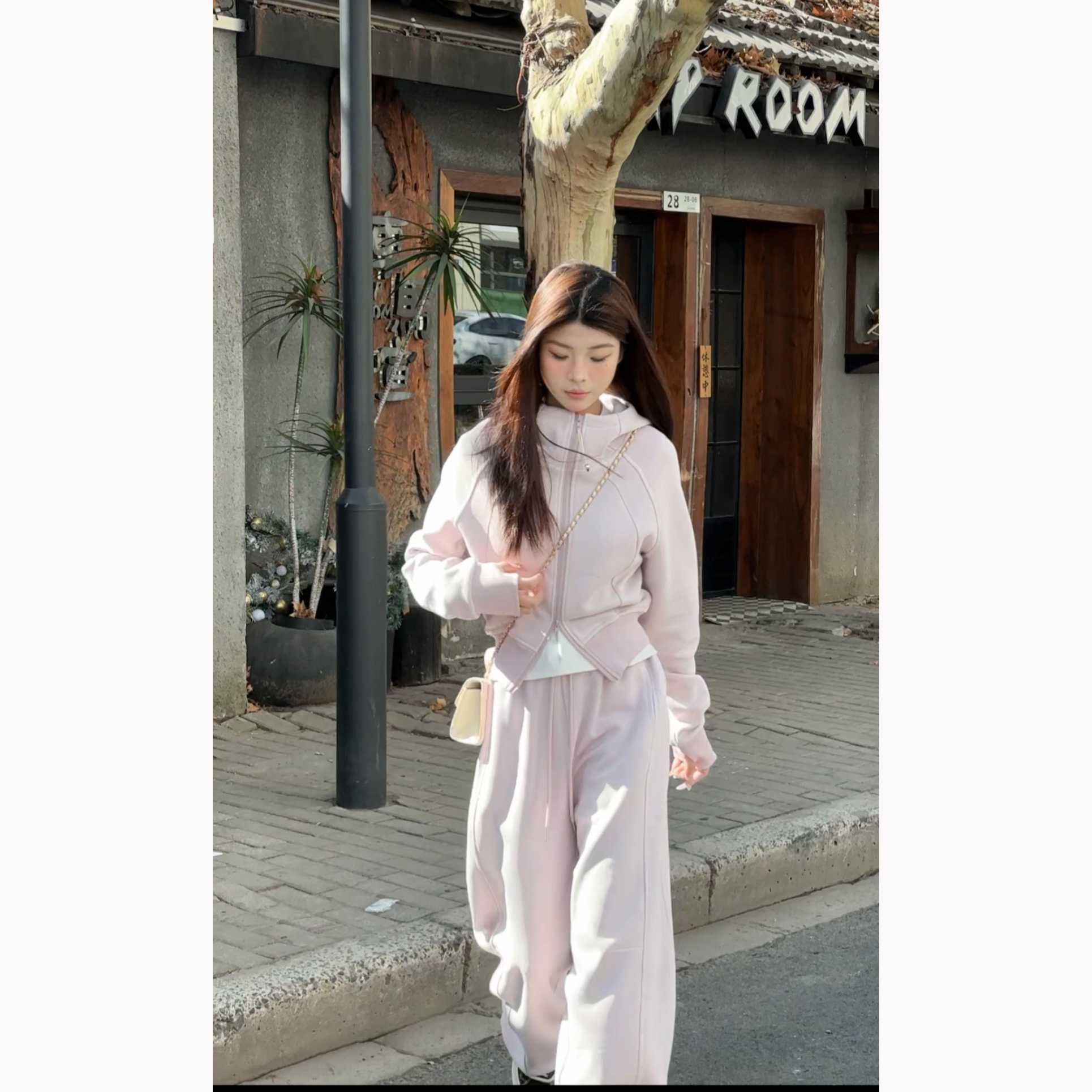 欧若风秋季新款网红爆款连帽时尚气质休闲收腰显瘦运动卫衣套装女