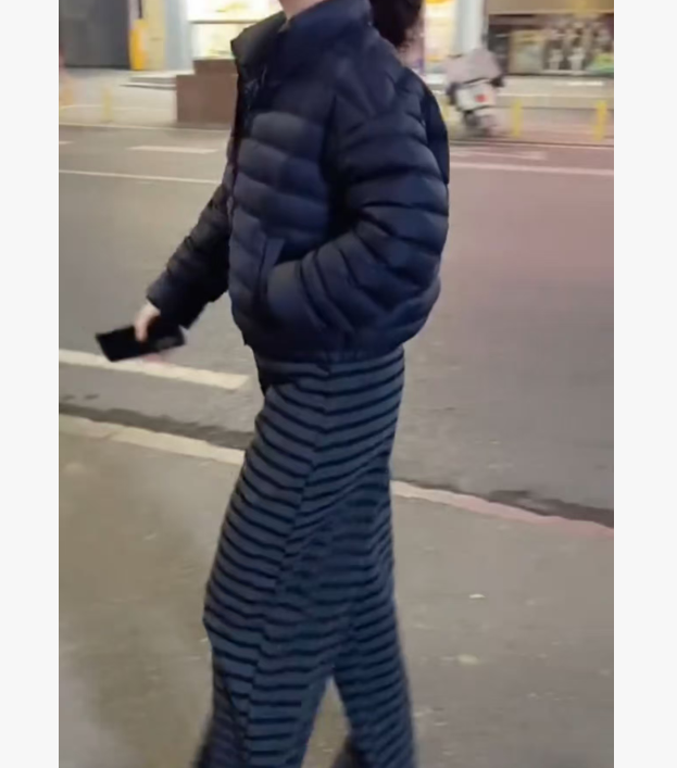 时尚潮流百搭精品女装dgd8862