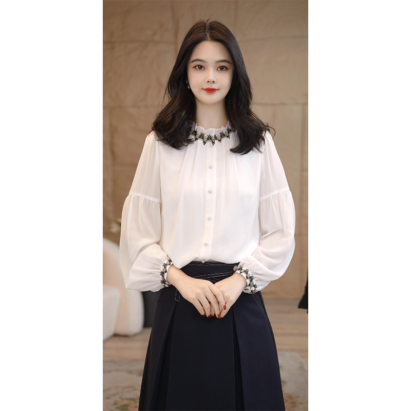 【小陈甄选】曼贝小众衬衫女士高级显瘦8593148白色气质复古衬衣