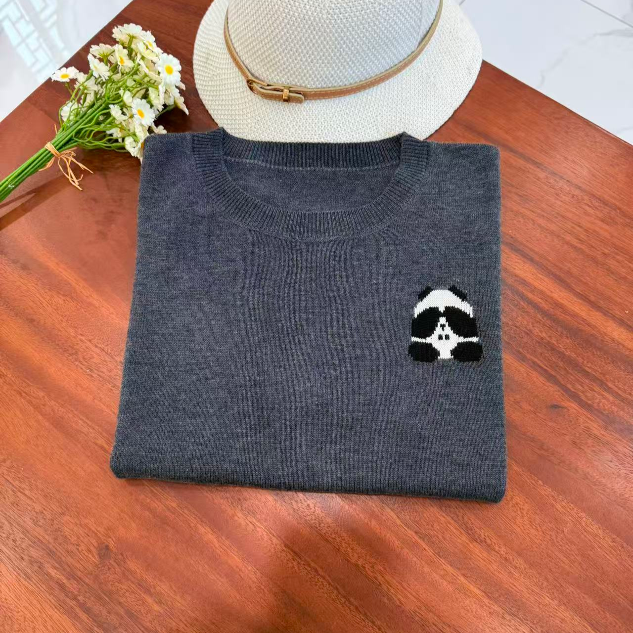 【桑蚕丝羊毛】卡通熊猫经典黑灰针织衫圆领针织女装打底衫毛衣809