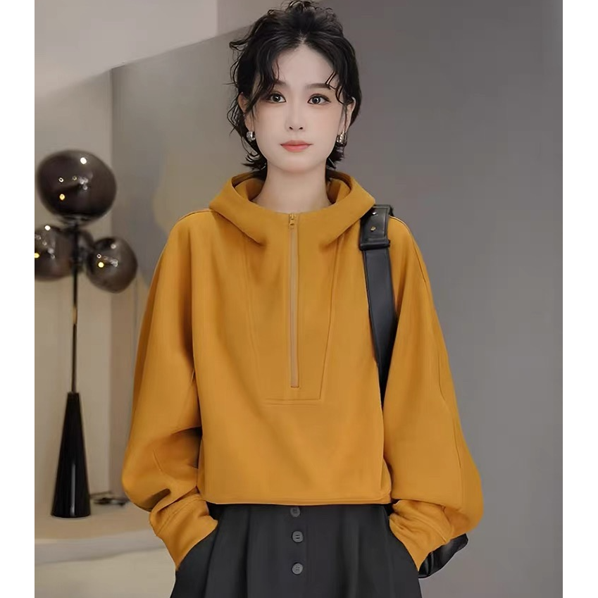 2025年秋季流行连帽半拉链卫衣短外套女爆款时尚洋气宽松显瘦上衣