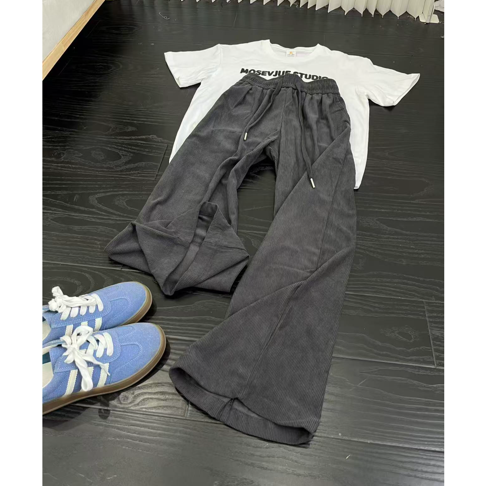 高级灰慵懒风灯芯绒裤子男女秋季直筒宽松阔腿裤垂感运动休闲长裤