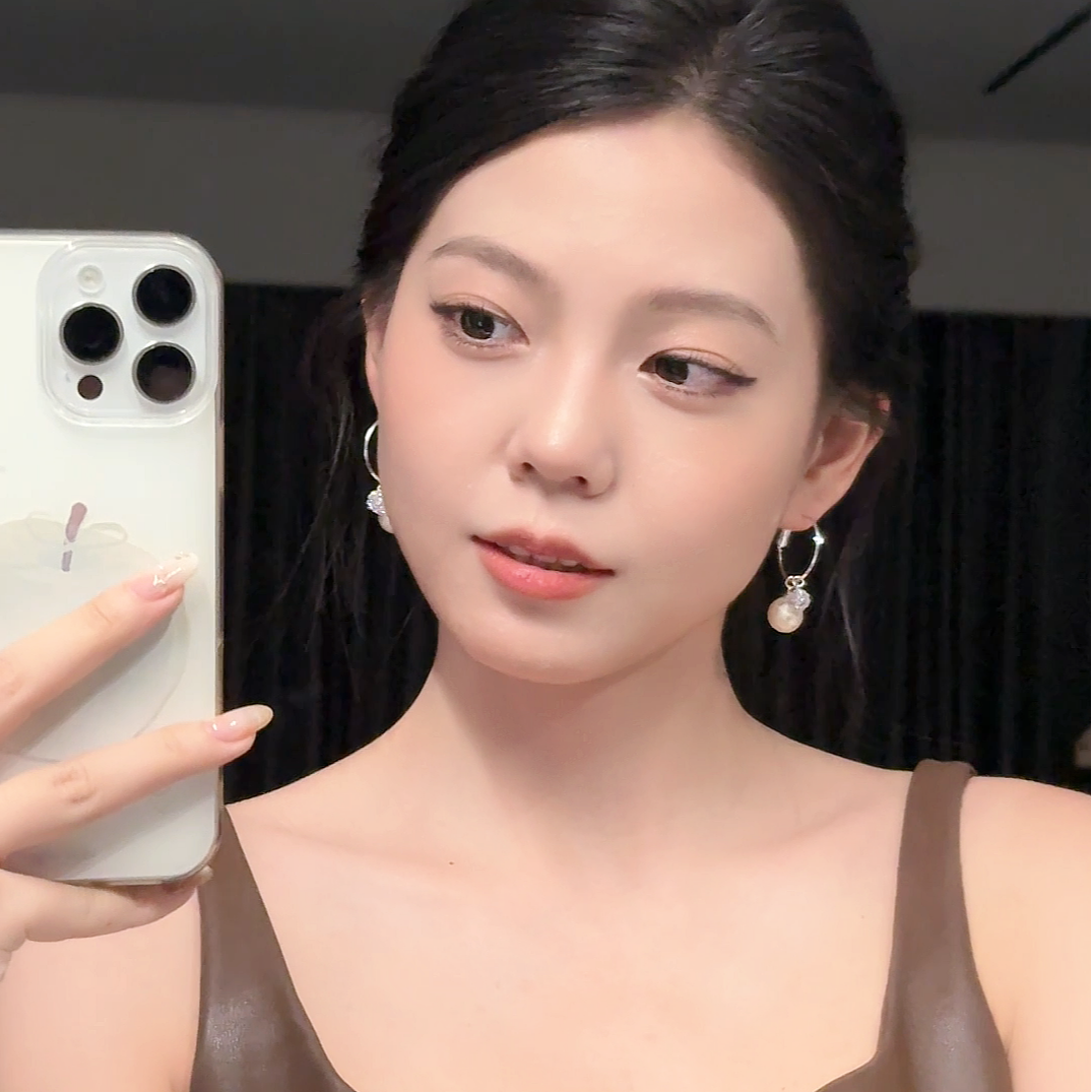 纯铜锆石耳饰 时尚微镶锆石珠珠耳钉气质简约小众优雅个性耳饰