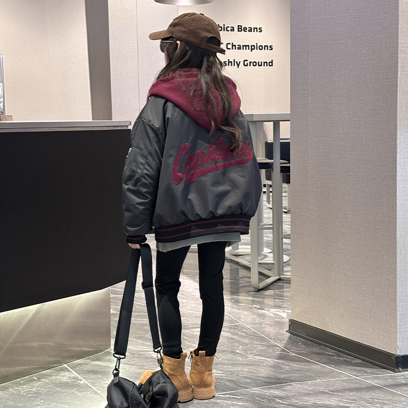 女童秋冬夹棉外套2025新款洋气女大童加厚连帽棒球服冬季儿童棉服