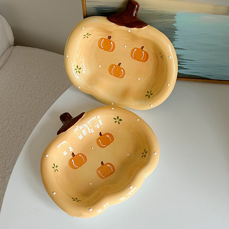 可爱南瓜盘子陶瓷餐具沙拉盘水果盘茶桌零食盘家用餐盘网红甜品盘