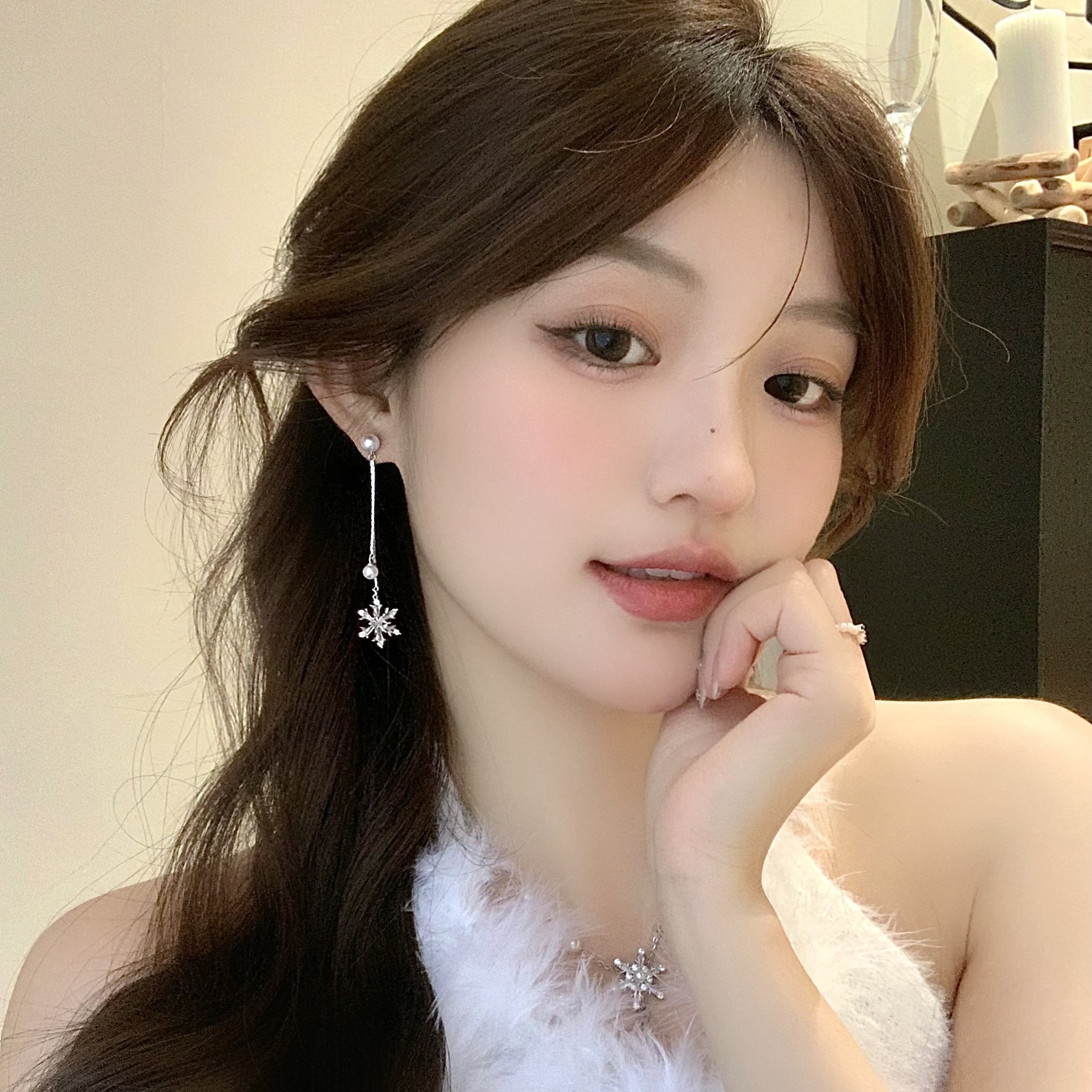 FULL GIRLISH耳环01078温暖冬日雪花珠珠耳饰