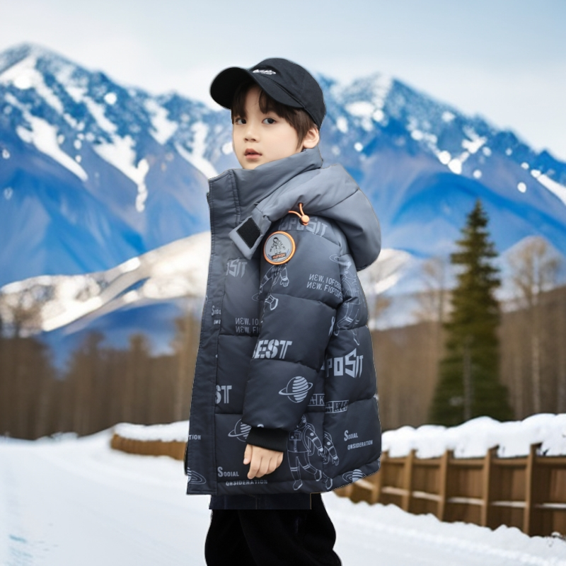 2025反季新款儿童羽绒服男童洋气韩版中长款渐变加厚冬季童装外套