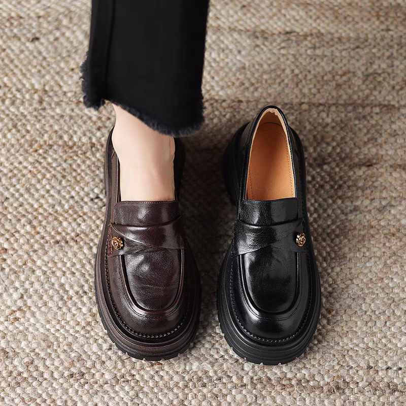 山茶花厚底乐福鞋女款爆款2025新款春秋单鞋英伦风棕色圆头小皮鞋