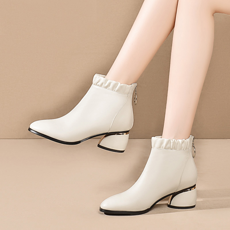 女款短靴粗跟鞋子2025新款单靴白色真皮短筒靴百搭真皮中筒靴女靴