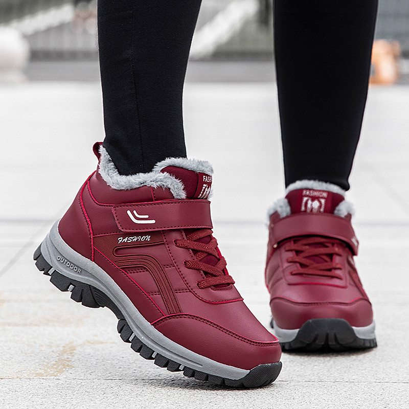 足力健安全老人鞋中老年冬加绒保暖棉鞋加厚爸爸妈妈软底健步鞋女