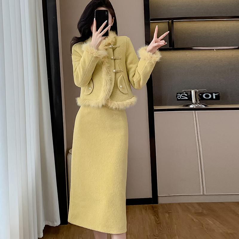 富家名媛千金小香风套装气质精致外套冬季加厚半身裙两件套高级感