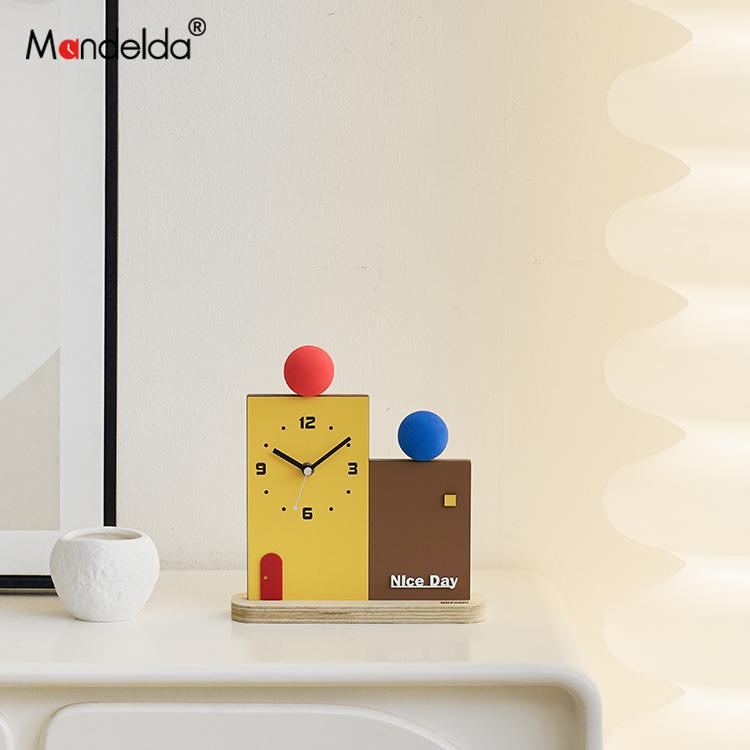 Mandelda现代创意办公桌面时钟摆件卧室房间家居客厅座钟装饰礼品