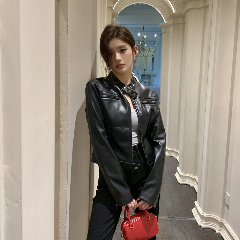 2025美式复古经典黑色酷女孩袖口拉链式立领修身机车皮衣女外套