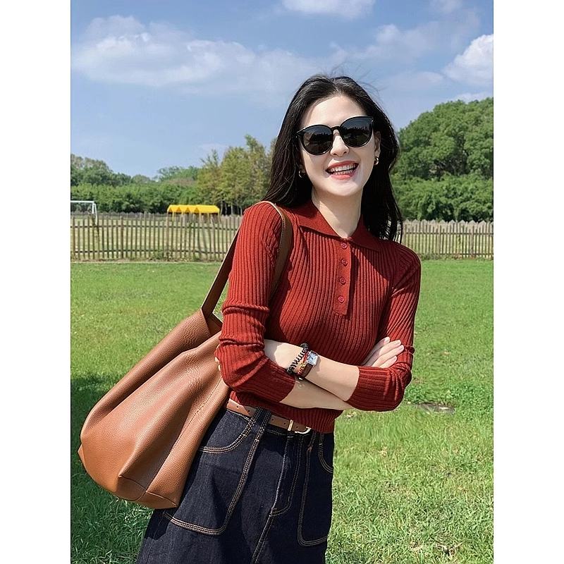 复古酒红色针织衫毛衣女2024新款秋冬内搭高级慵懒红茶风穿搭上衣
